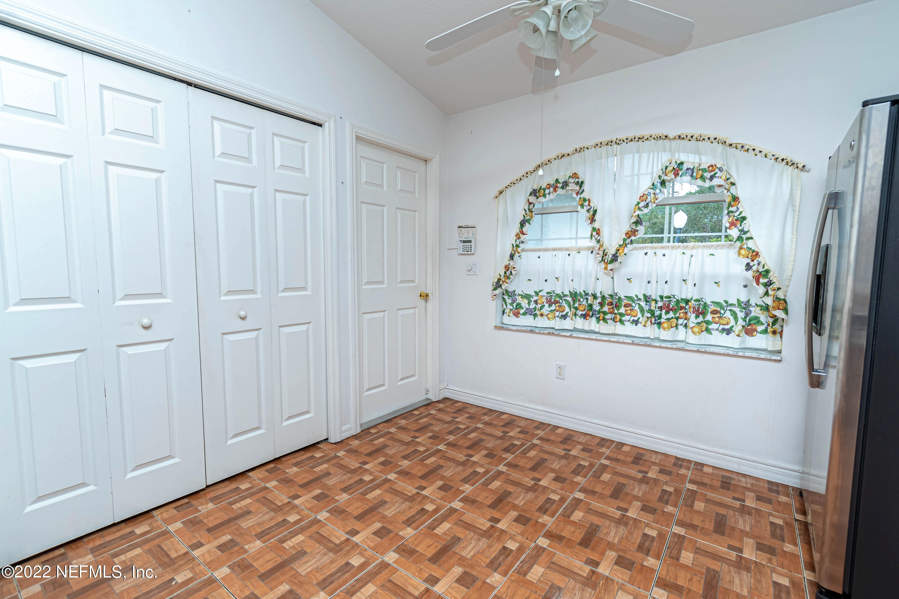 74 Raintree Place Palm Coast, FL 32164 - Photo 21 of 51 kitchen3
