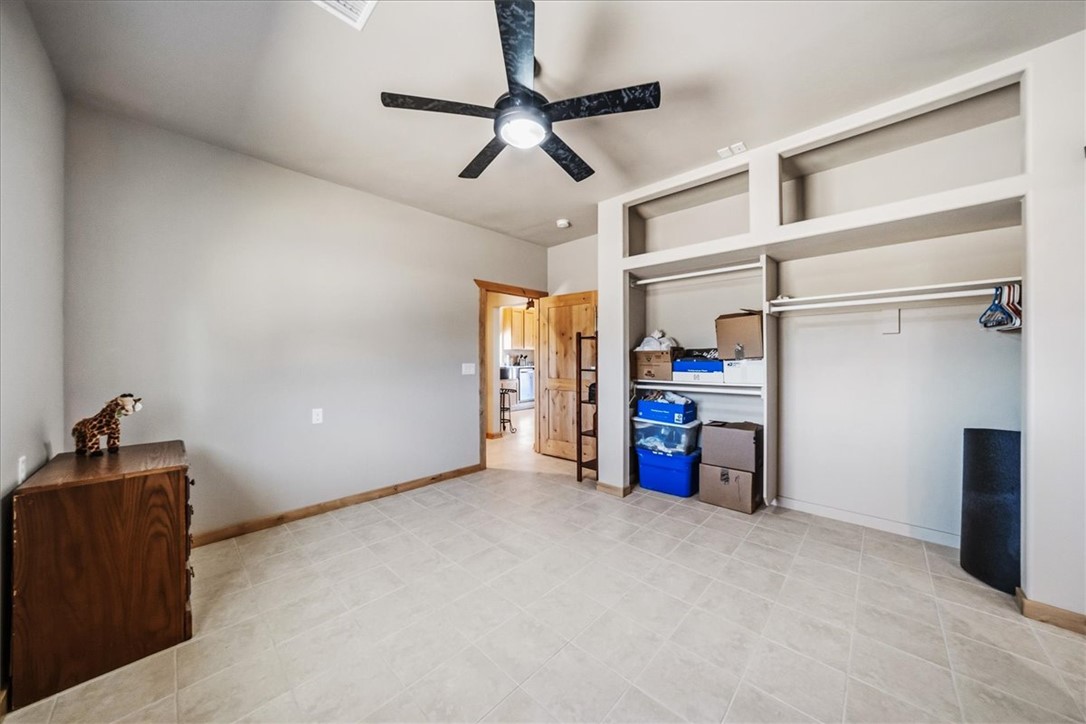 10374 East Happy Trails Road Kingman, AZ 86401 - Photo 34 of 68 Bedroom