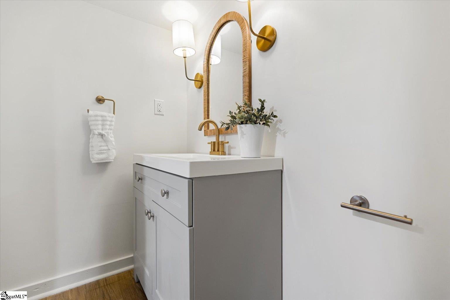 201 Ridgecrest Drive Greenville, SC 29609 - Photo 25 of 32 Gallery Image 25