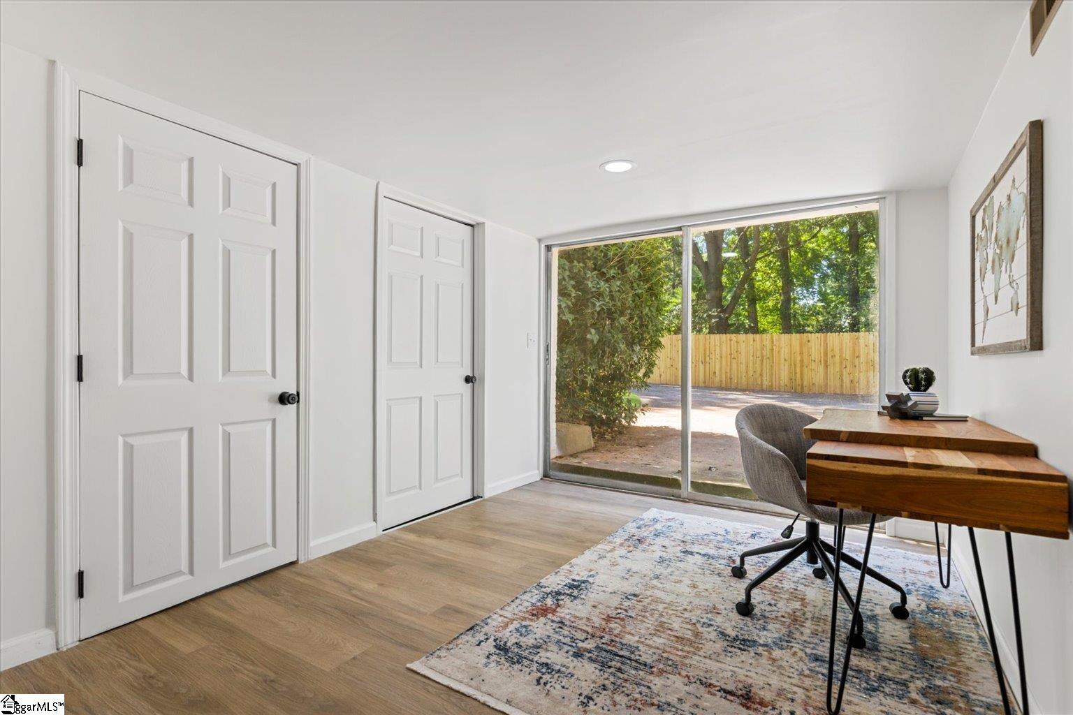 201 Ridgecrest Drive Greenville, SC 29609 - Photo 28 of 32 Gallery Image 28