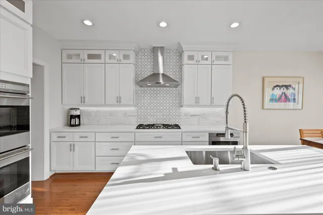 $895,000 | 20026 Valhalla Square, Ashburn, VA 20147