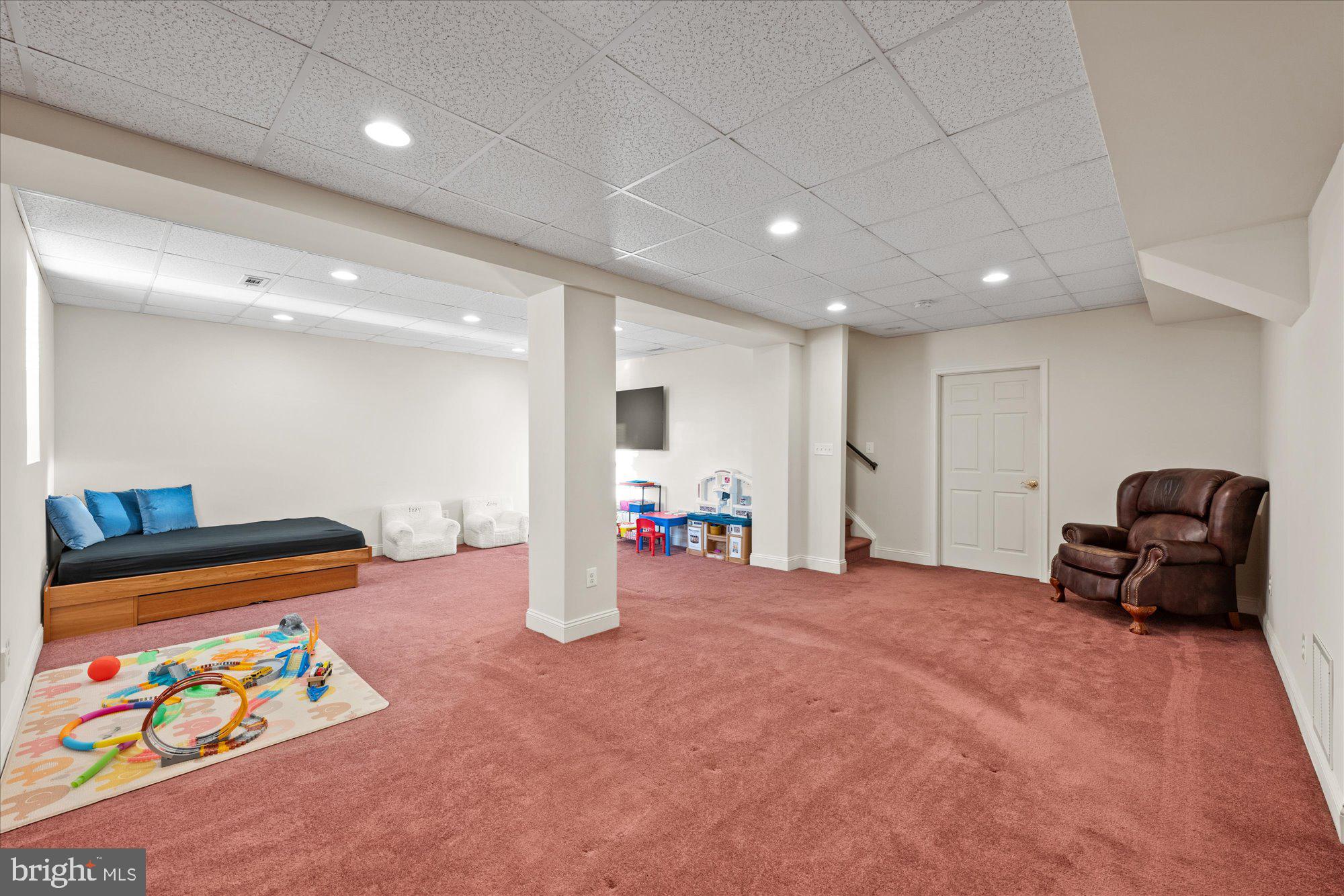 20026 Valhalla Square Ashburn, VA 20147 - Photo 28 of 82 Finished LL (Carpet Credit of $5,000)