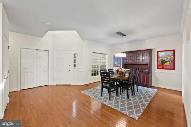 $895,000 | 20026 Valhalla Square, Ashburn, VA 20147