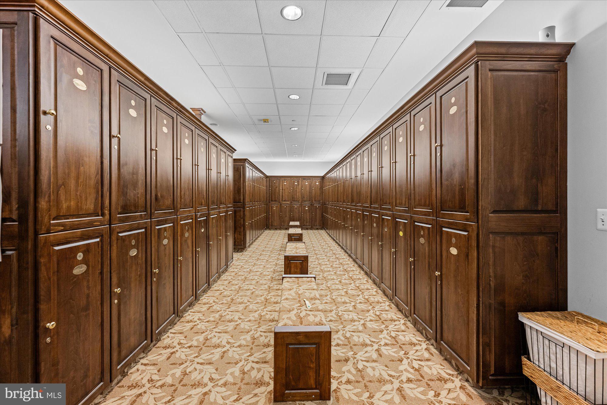 20026 Valhalla Square Ashburn, VA 20147 - Photo 53 of 82 Golf Members Locker Room