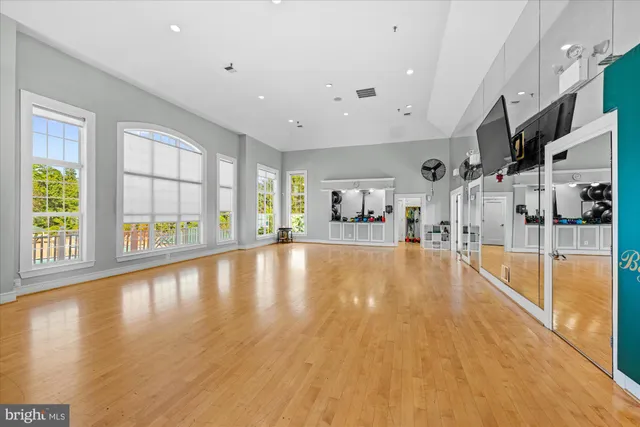 $895,000 | 20026 Valhalla Square, Ashburn, VA 20147