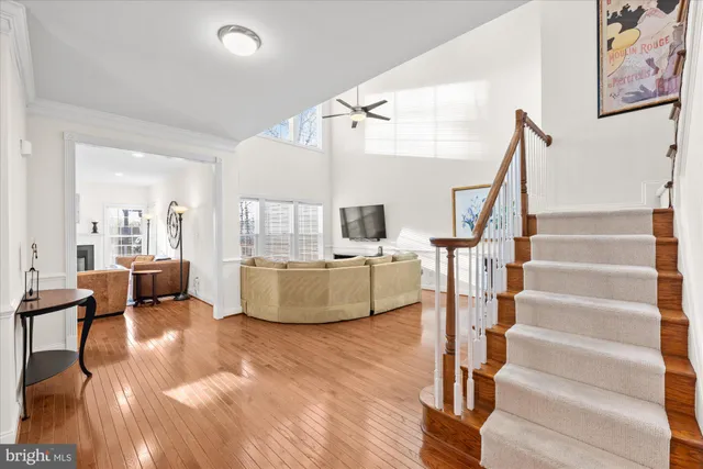 $895,000 | 20026 Valhalla Square, Ashburn, VA 20147