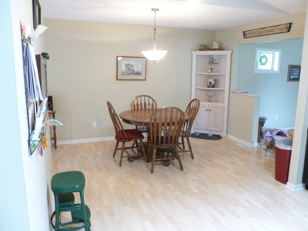 2407 Princeton Road Iowa City, IA 52245 - Photo 4 of 24 Gallery Image 4