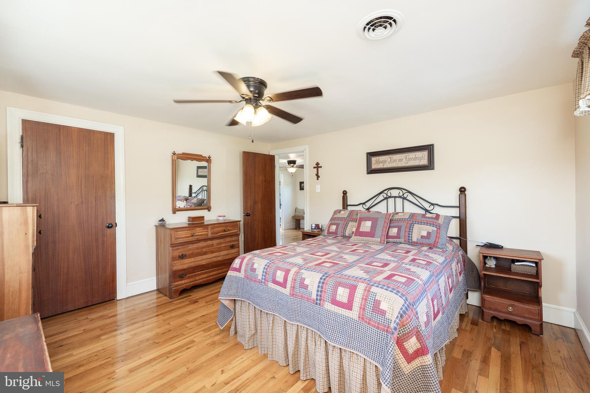 824 Copp Road Strasburg, VA 22657 - Photo 34 of 83 Ceiling Fan