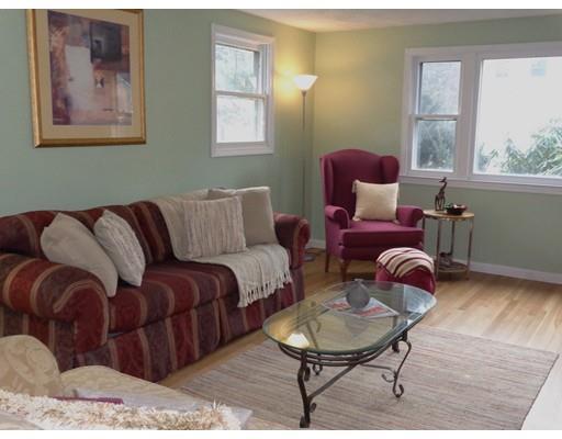 14 Hillside Road Tewksbury, MA 01876 - Photo 13 of 28 Gallery Image 13