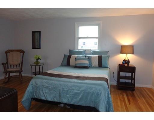 14 Hillside Road Tewksbury, MA 01876 - Photo 18 of 28 Gallery Image 18