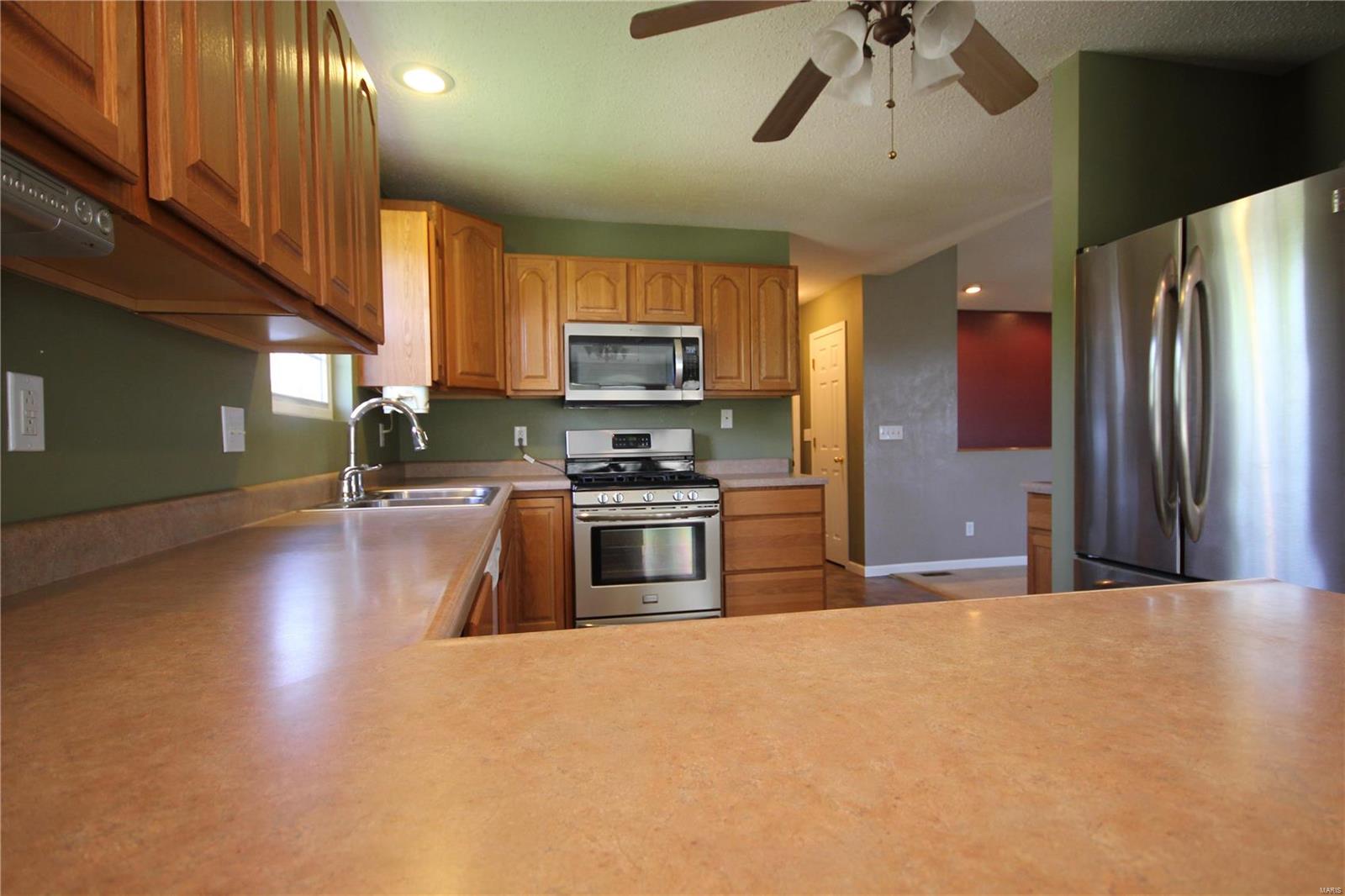 6811 Gushing Spring Edwardsville, IL 62025 - Photo 14 of 49