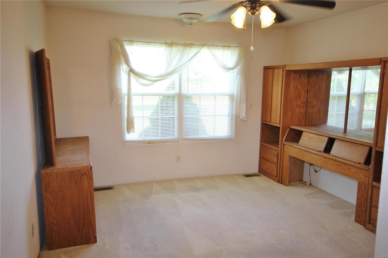 6811 Gushing Spring Edwardsville, IL 62025 - Photo 28 of 49