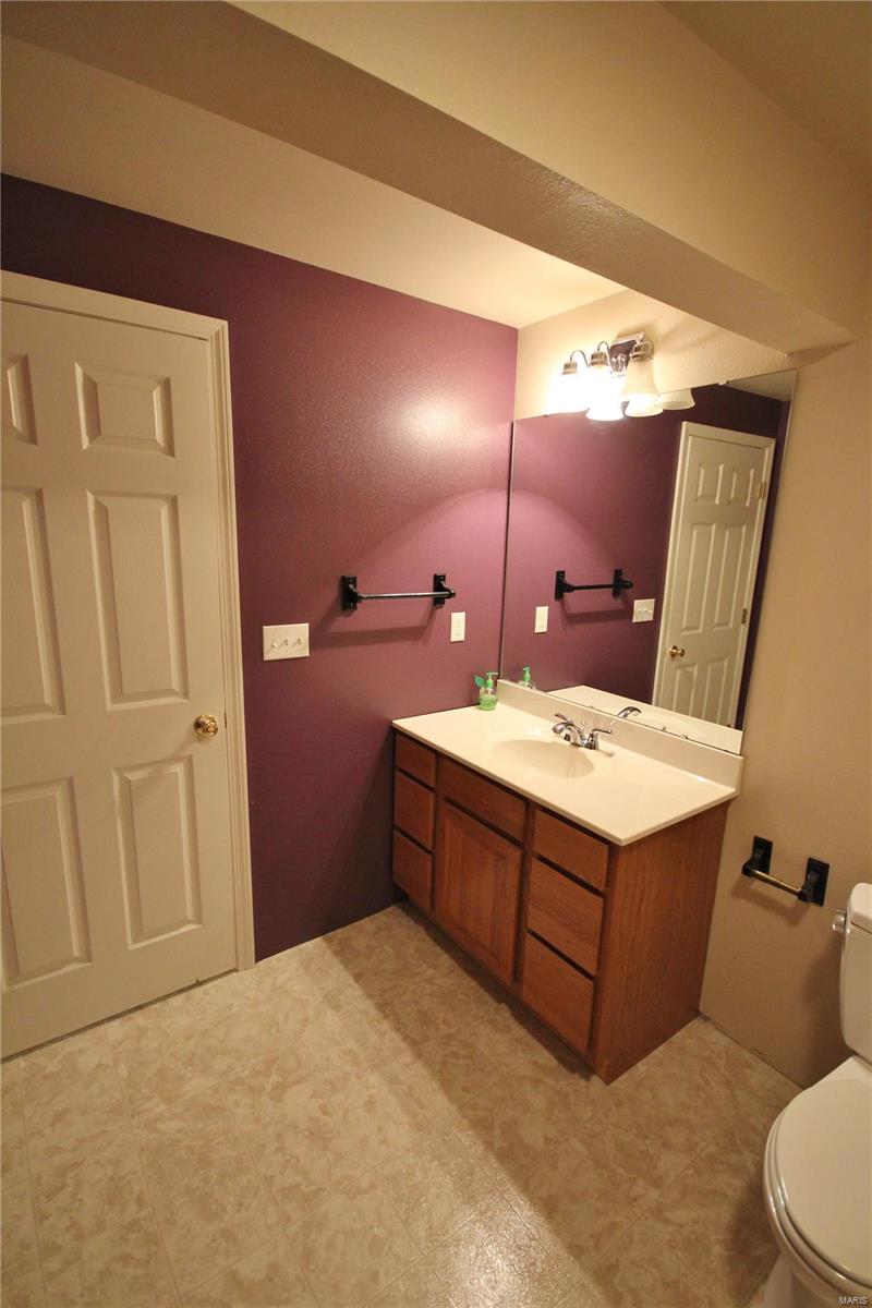 6811 Gushing Spring Edwardsville, IL 62025 - Photo 32 of 49