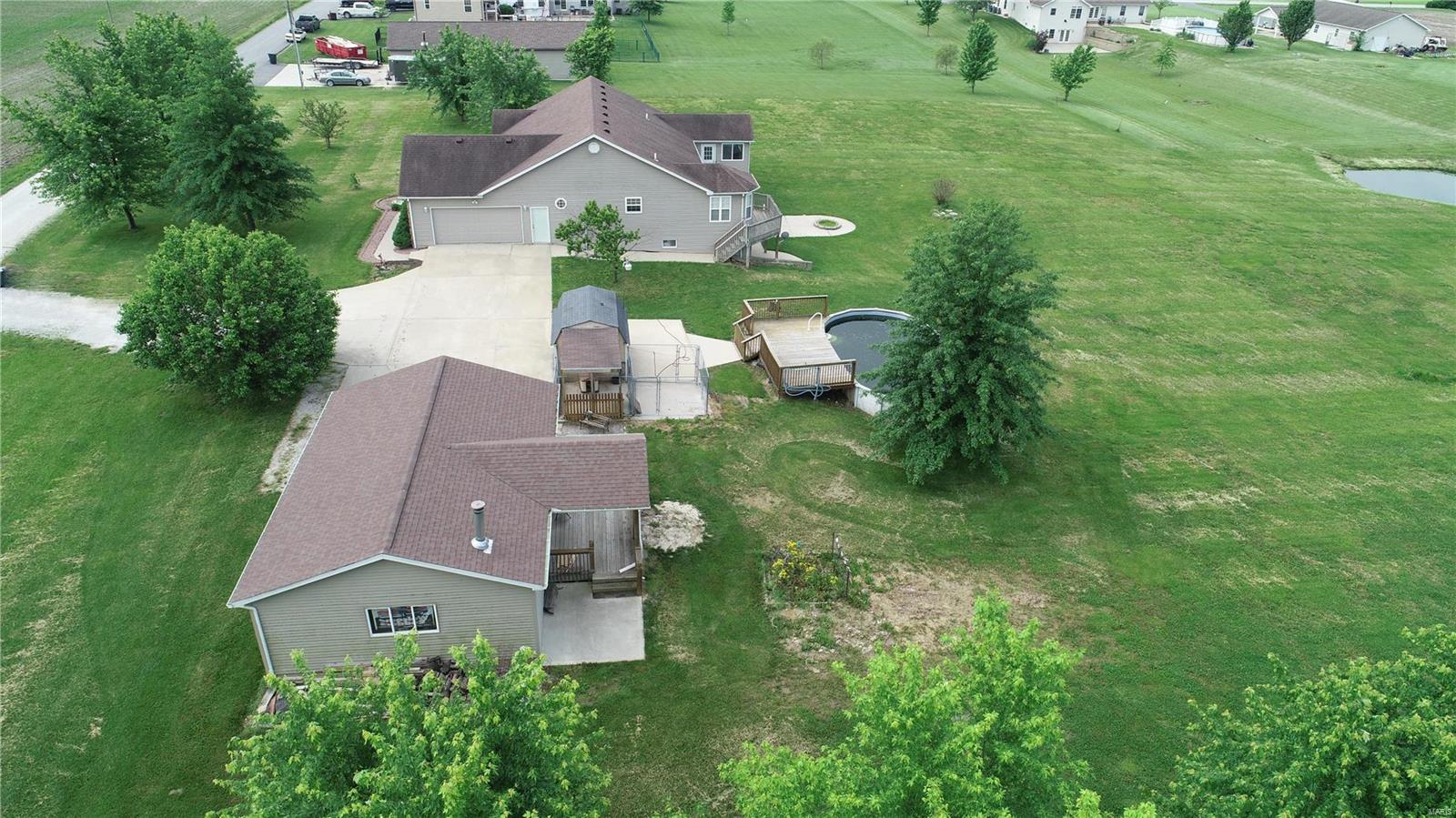 6811 Gushing Spring Edwardsville, IL 62025 - Photo 47 of 49