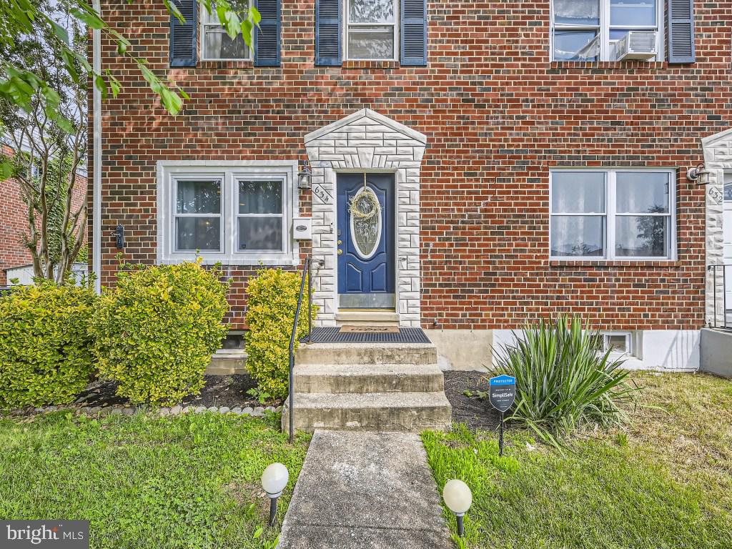 634 Charraway Road Baltimore, MD 21229 - Photo 3 of 26 Gallery Image 3