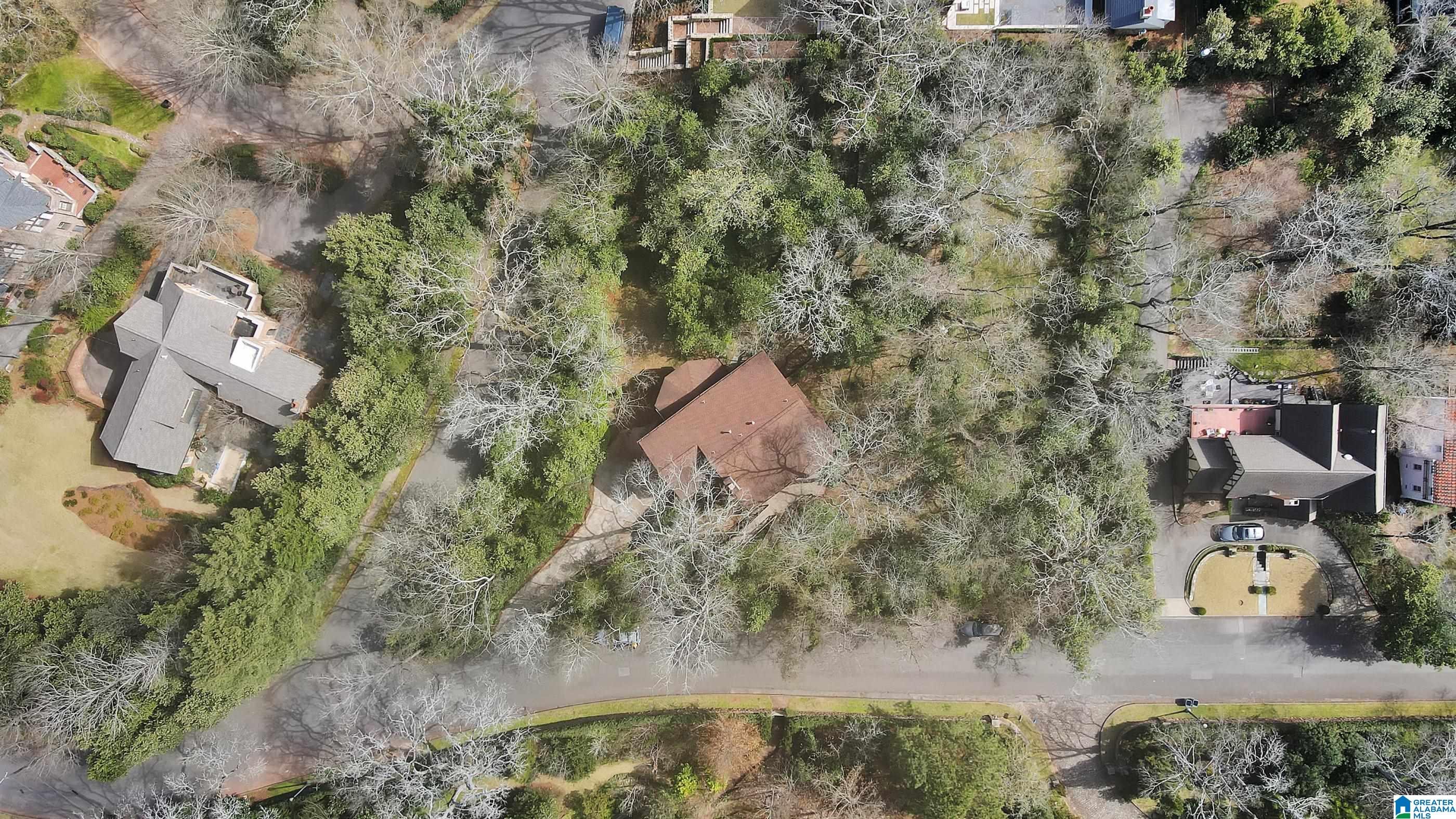3627 Redmont Road Birmingham, AL 35213 - Photo 1 of 30