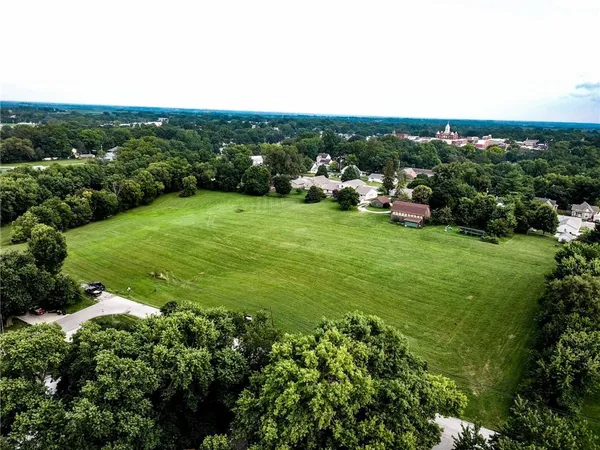 $160,000 | West Duncan Drive, Savannah, MO 64485