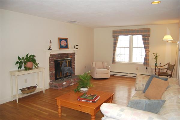 26 Saddle Club Road Lexington, MA 02420 - Photo 11 of 30 Gallery Image 11