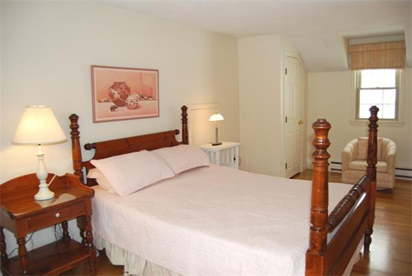 26 Saddle Club Road Lexington, MA 02420 - Photo 17 of 30 Gallery Image 17
