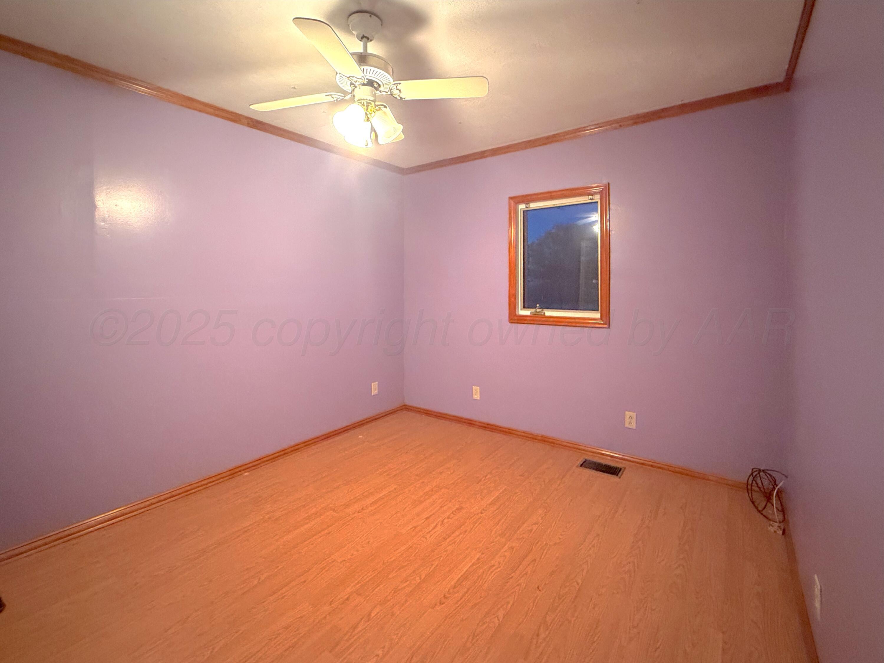 301 West 10th Street Stinnett, TX 79083 - Photo 9 of 15 a view of an empty room