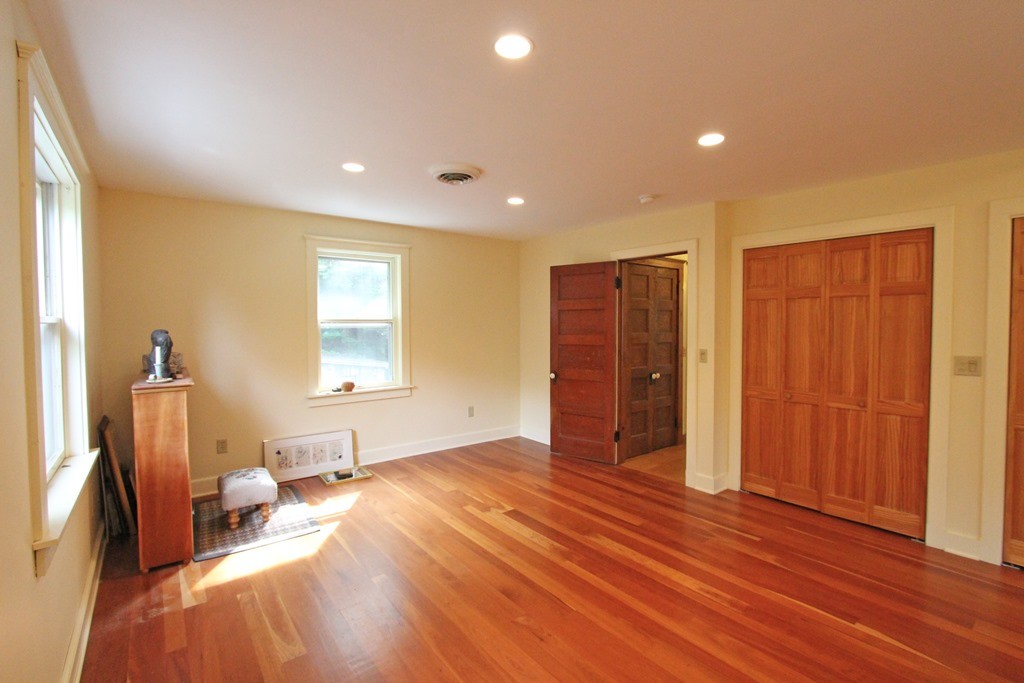 75 Depot Road Williamsburg, MA 01039 - Photo 18 of 30