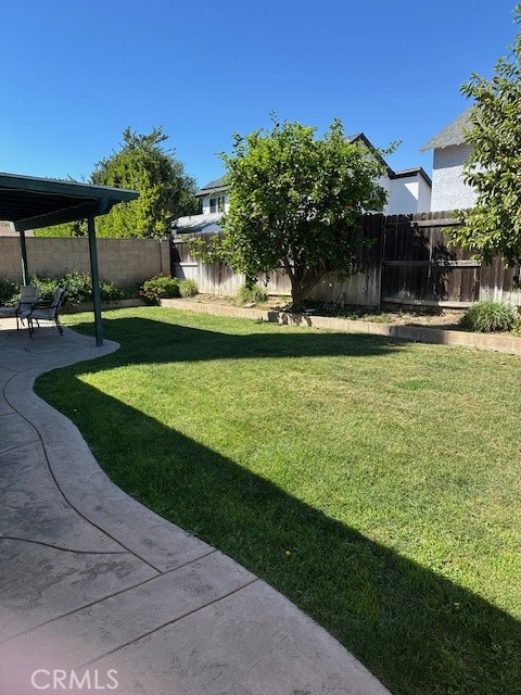 3967 Goodwin Avenue Simi Valley, CA 93063 - Photo 9 of 9 a front view of a house with garden