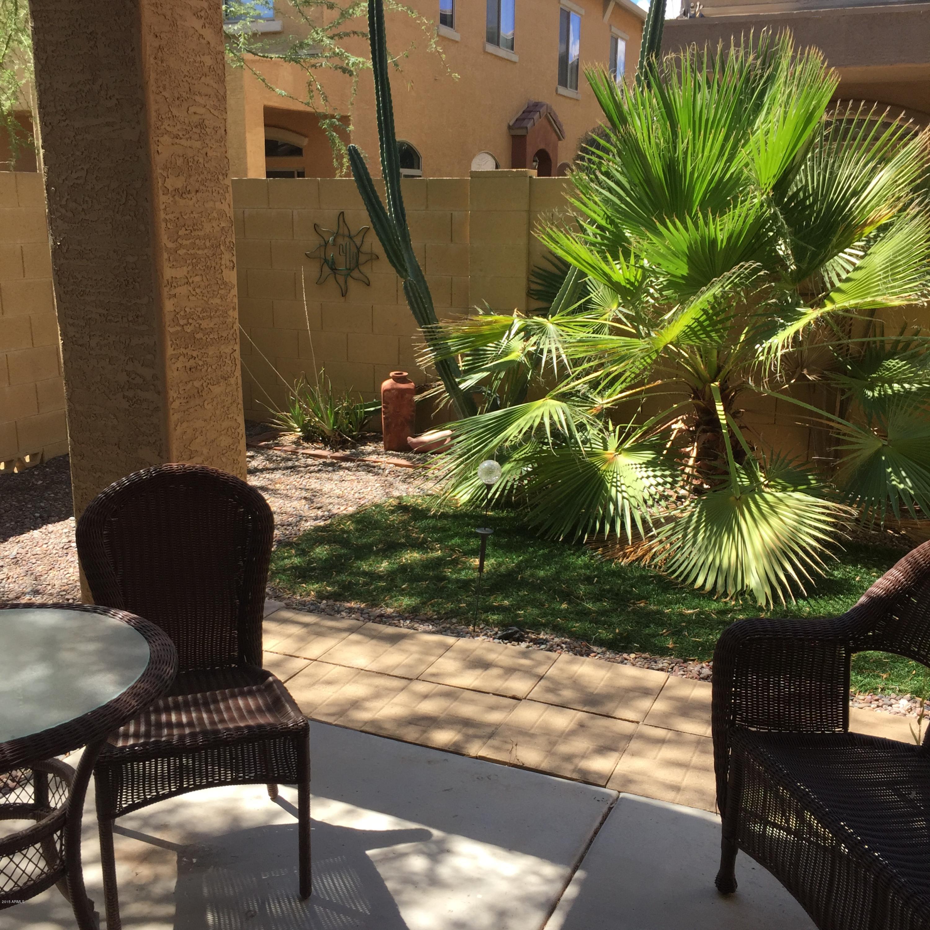 2150 East Bell Road, Unit 1094 Phoenix, AZ 85022 - Photo 13 of 17 Backyard View from Breakfast Nook