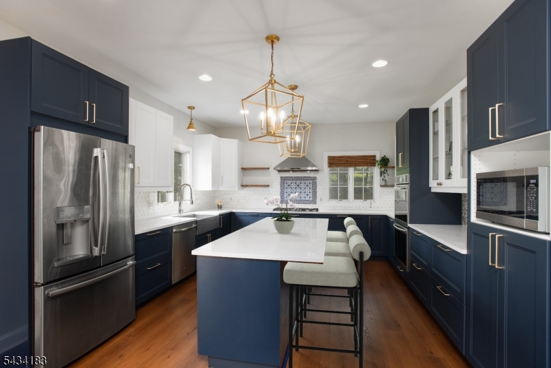 4 Windy Hill Road Green Brook, NJ 08812 - Photo 3 of 38