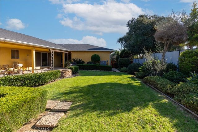 $1,575,000 | 4955 Southridge Avenue, View Park, CA 90043