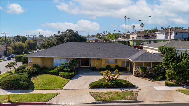 $1,575,000 | 4955 Southridge Avenue, View Park, CA 90043