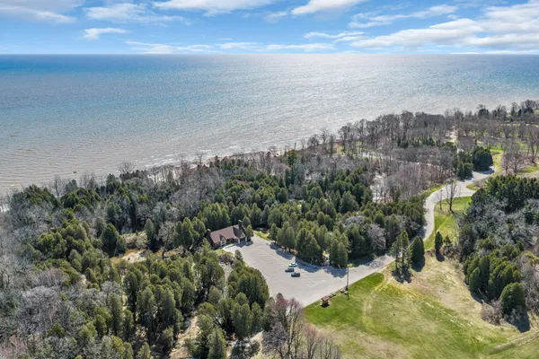 $299,000 | Lot 1 Hwy Q-c, Manitowoc, WI 54220