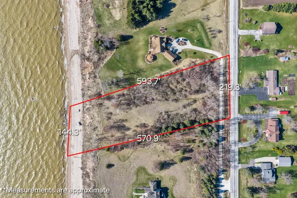 $299,000 | Lot 1 Hwy Q-c, Manitowoc, WI 54220