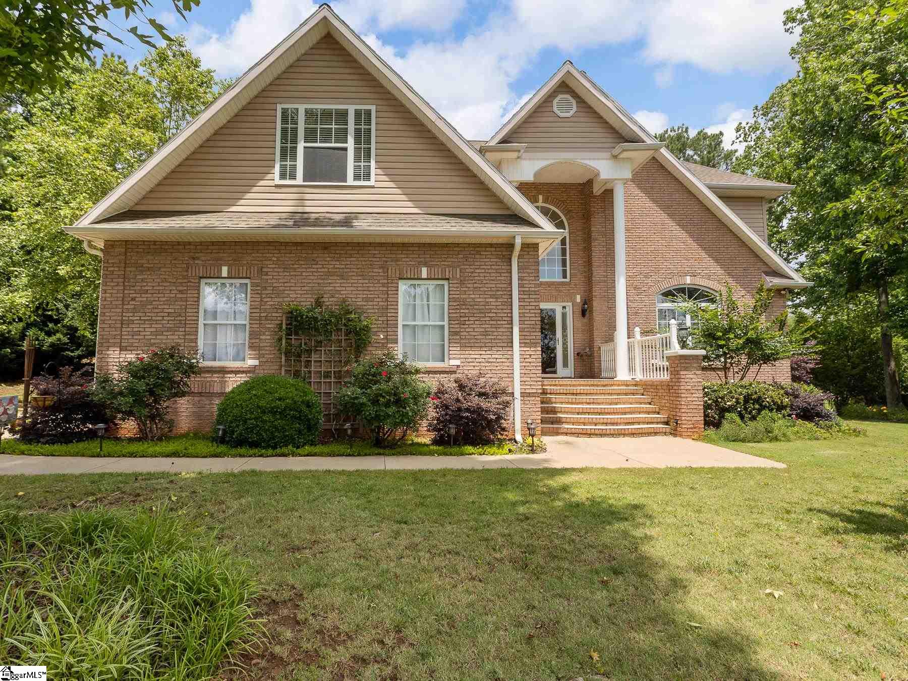 508 Boat House Court Inman, SC 29349 - Photo 3 of 36