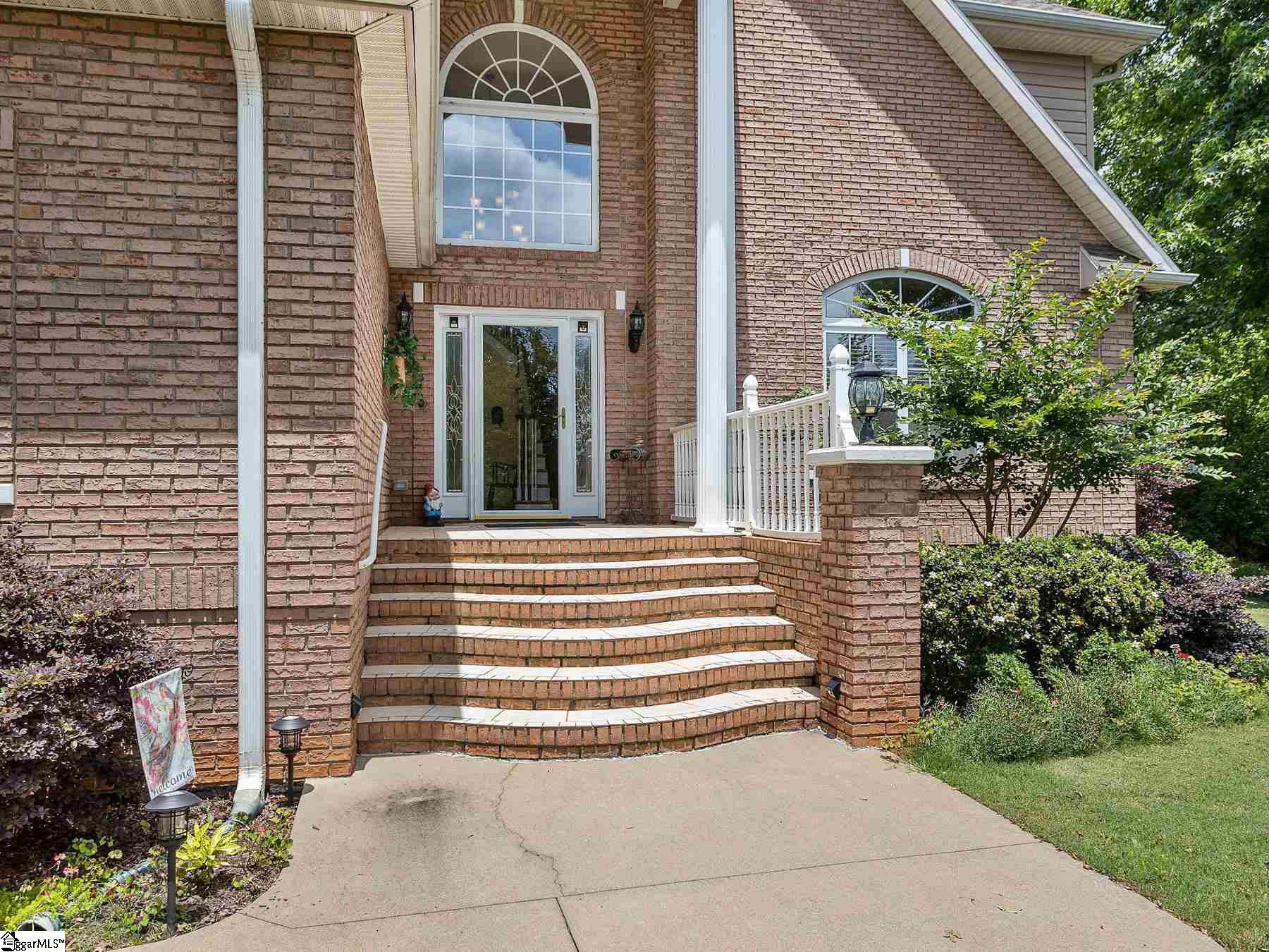 508 Boat House Court Inman, SC 29349 - Photo 6 of 36