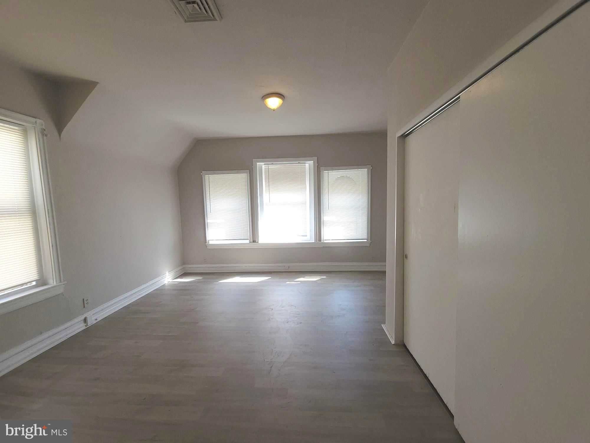 818 Wynnewood Road, Unit 3 Philadelphia, PA 19151 - Photo 12 of 29 Main bedroom