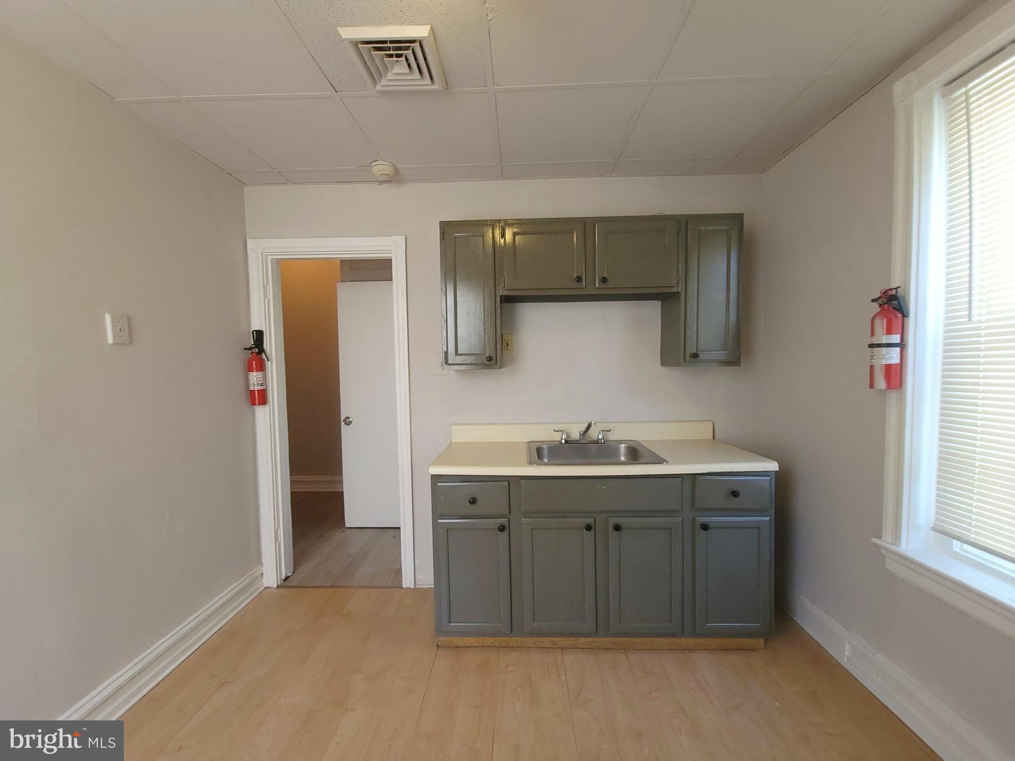 818 Wynnewood Road, Unit 3 Philadelphia, PA 19151 - Photo 29 of 29 Kitchen / Dining Area