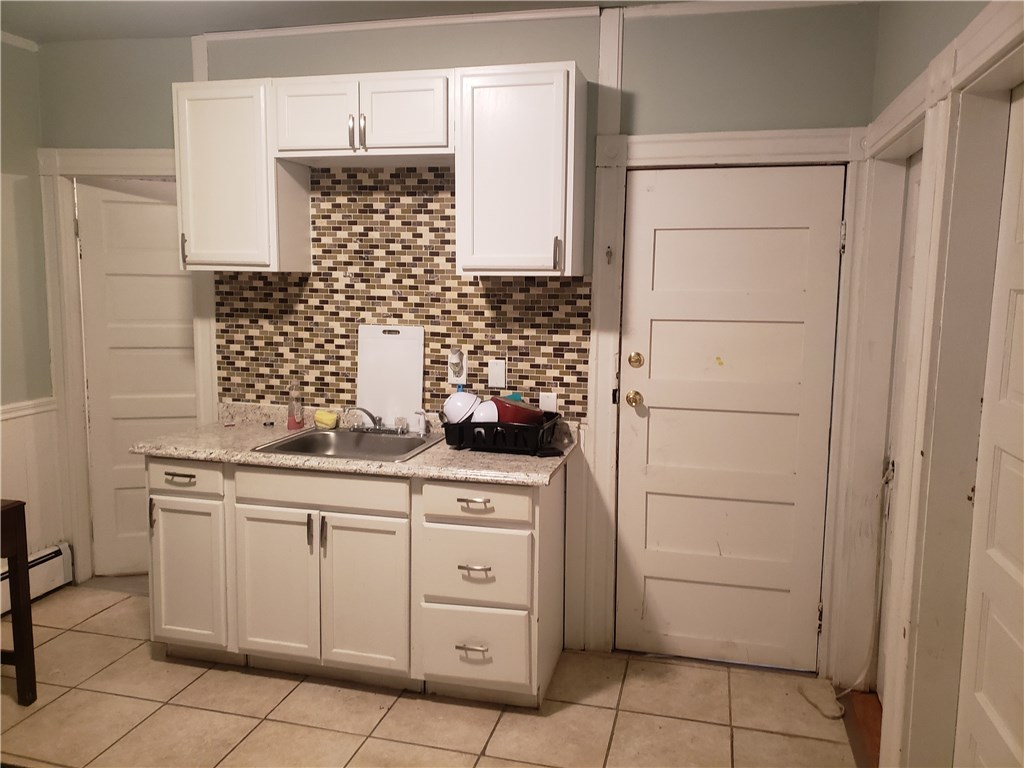 190 Laban Street Providence, RI 02909 - Photo 5 of 15 Gallery Image 5