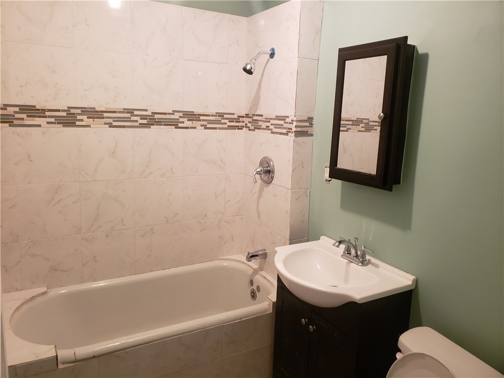 190 Laban Street Providence, RI 02909 - Photo 10 of 15 Gallery Image 10