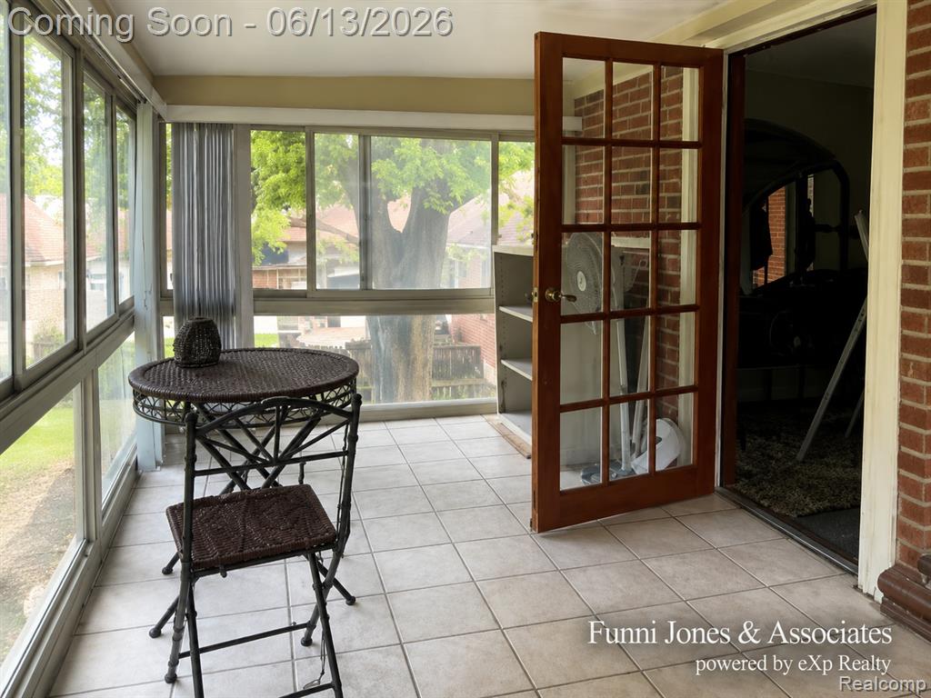 9552 Wayne Road Livonia, MI 48150 - Photo 8 of 23