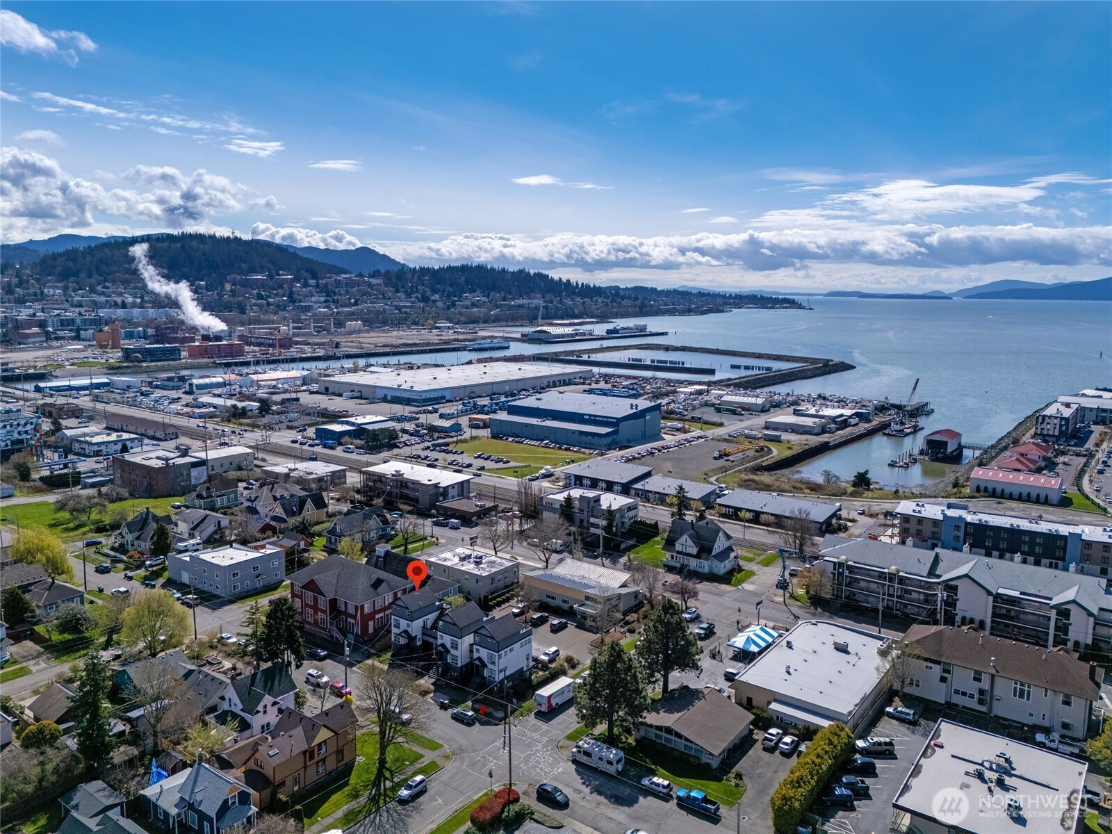 1315 Astor Street Bellingham, WA 98225 - Photo 33 of 34 a view of a city