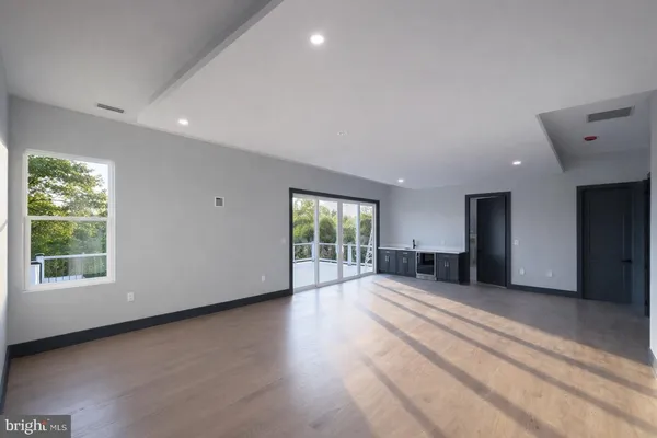 $12,000 | 2613 Beacon Hill Road, Alexandria, VA 22306