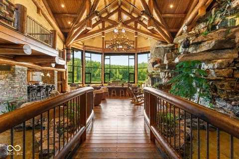 $18,900,000 | 10285 West Youth Camp Road, Columbus, IN 47201