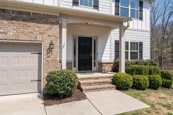 $465,000 | 17 Four Feathers Lane Northeast, Rydal, GA 30171