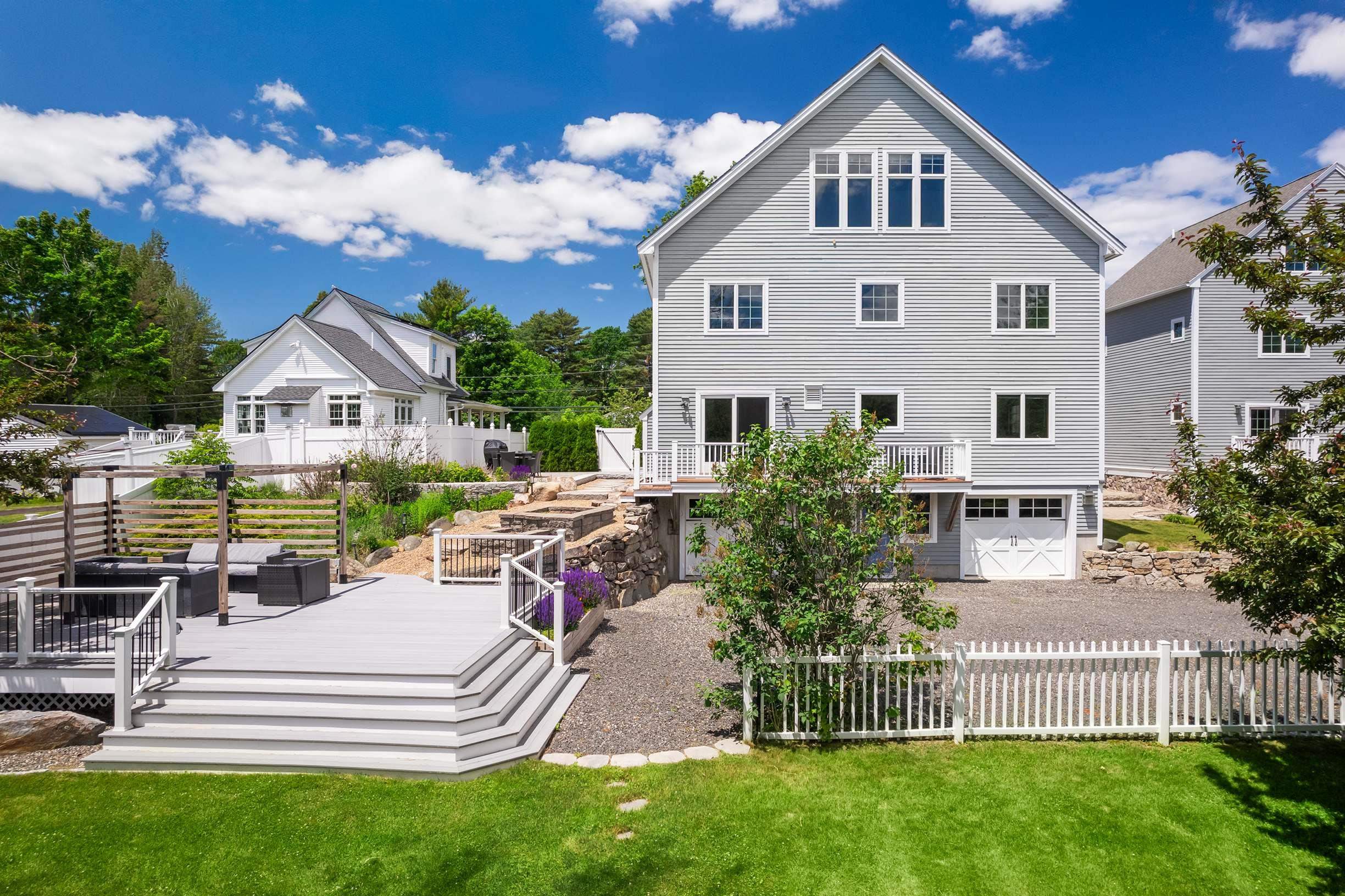 263 Long Sands Road York, ME 03909 - Photo 7 of 42 Gallery Image 7