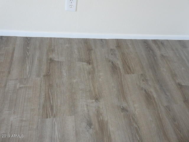 2016 East Greenway Road Phoenix, AZ 85022 - Photo 4 of 44 DSCN0233