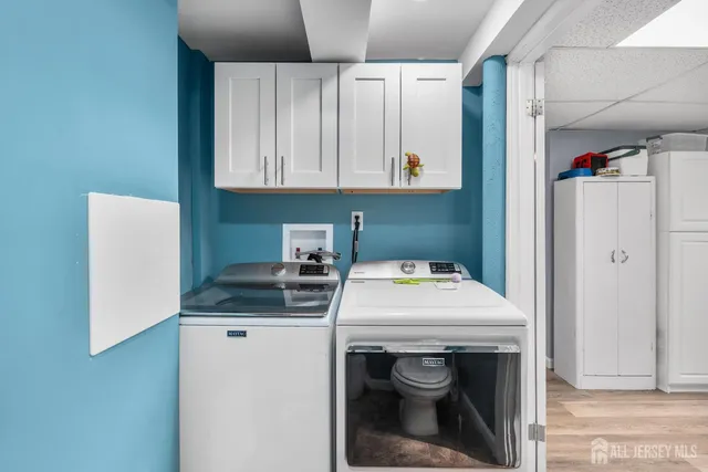 $569,999 | 36 Farmbrook Drive, Old Bridge, NJ 08857