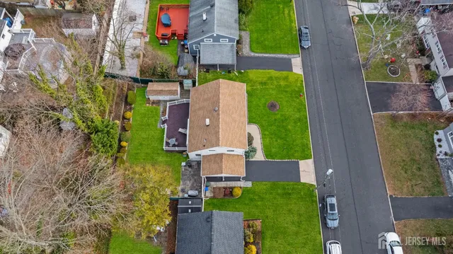 $569,999 | 36 Farmbrook Drive, Old Bridge, NJ 08857