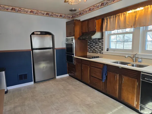 $175,000 | 2136 South Whittier Avenue, Springfield, IL 62704
