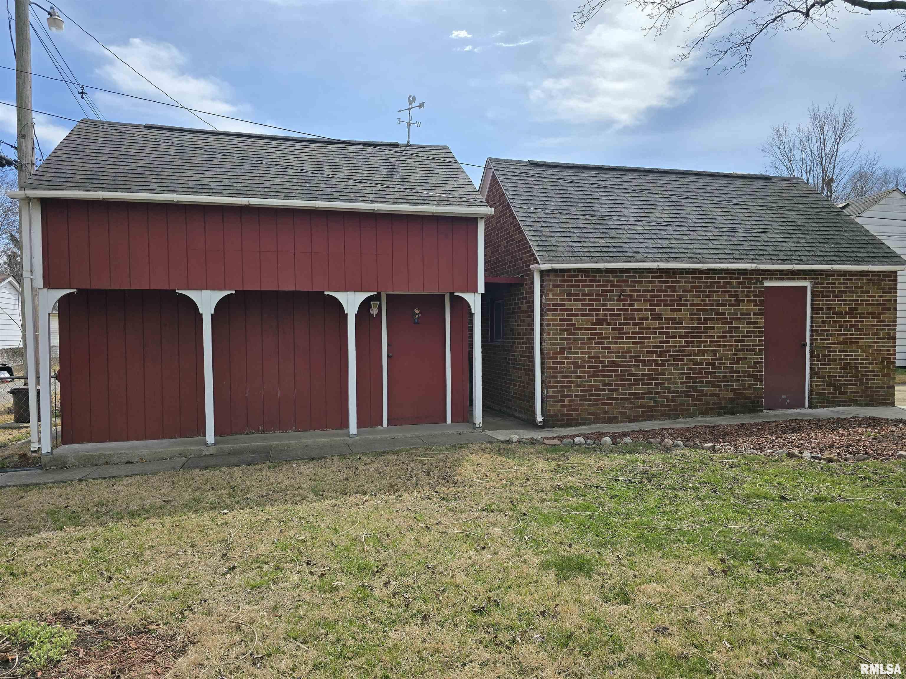 2136 South Whittier Avenue Springfield, IL 62704 - Photo 7 of 9