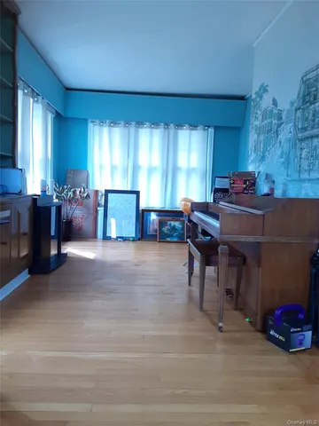 $999,999 | 91 Bedell Avenue, Hempstead, NY 11550